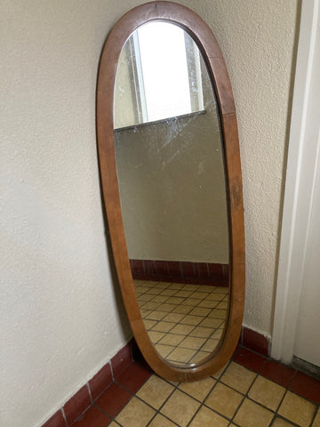 Grote passpiegel