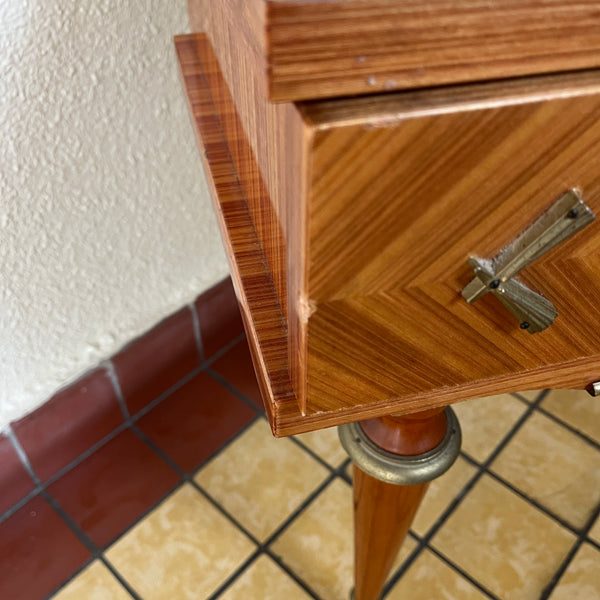 Jaren vijftig nachtkastje